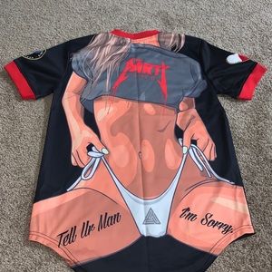 Medium Black Pyramid Jersey only worn once